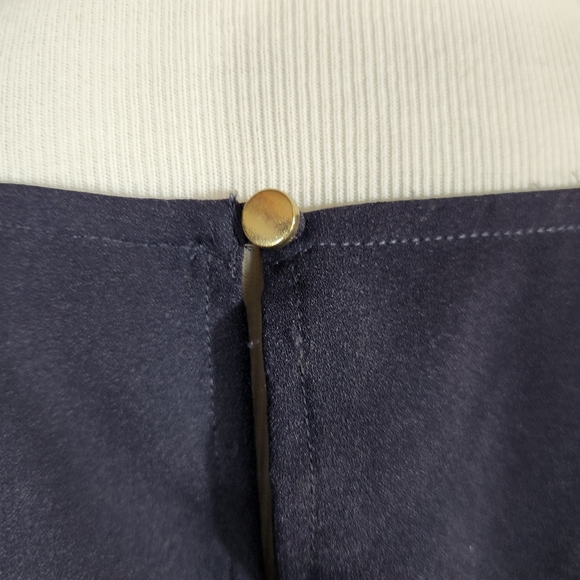 LANDS' END Bell Sleeve Flowy Top - Picture 4 of 6